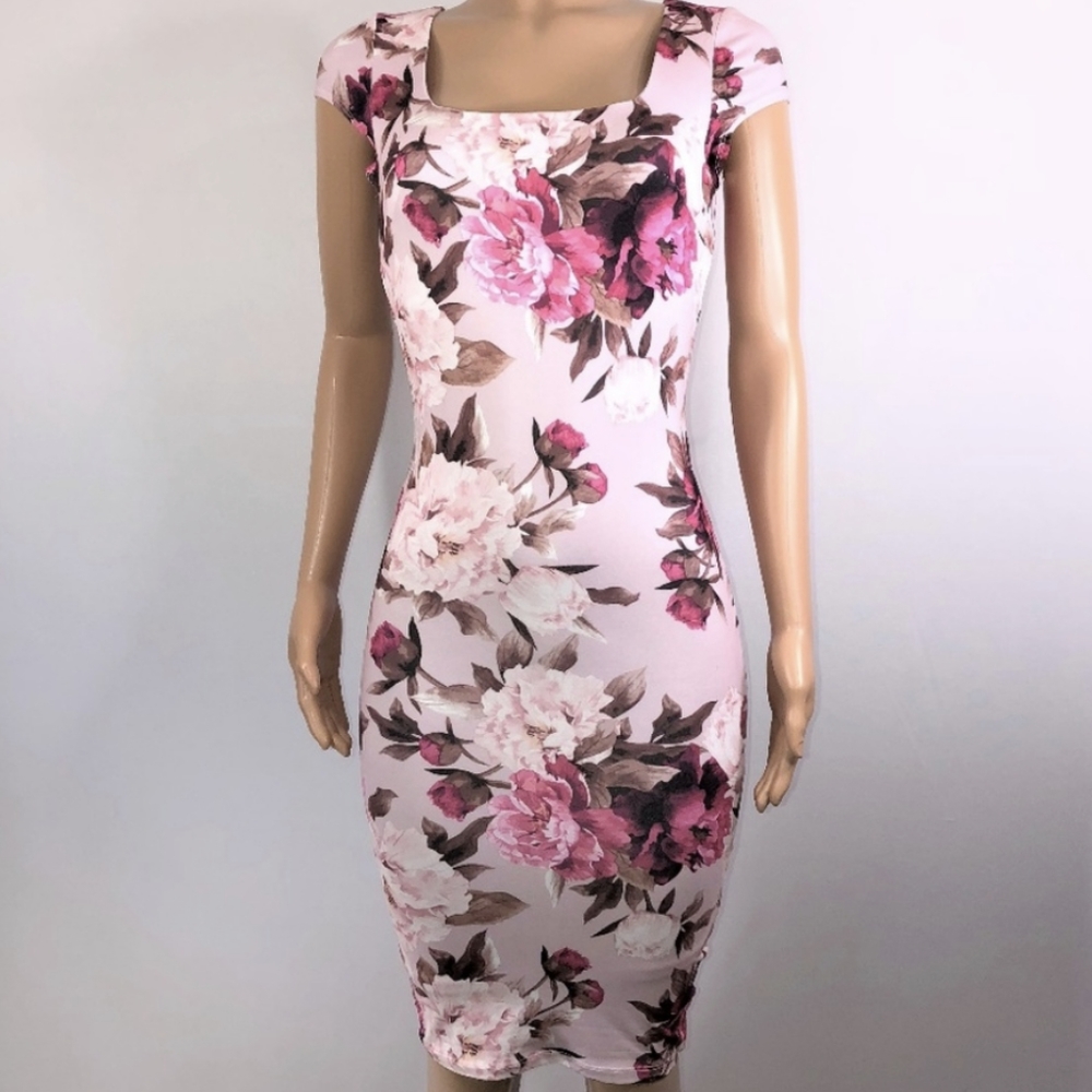 Joe & Elle Pink Floral Bodycon Dress Women's Size: XS